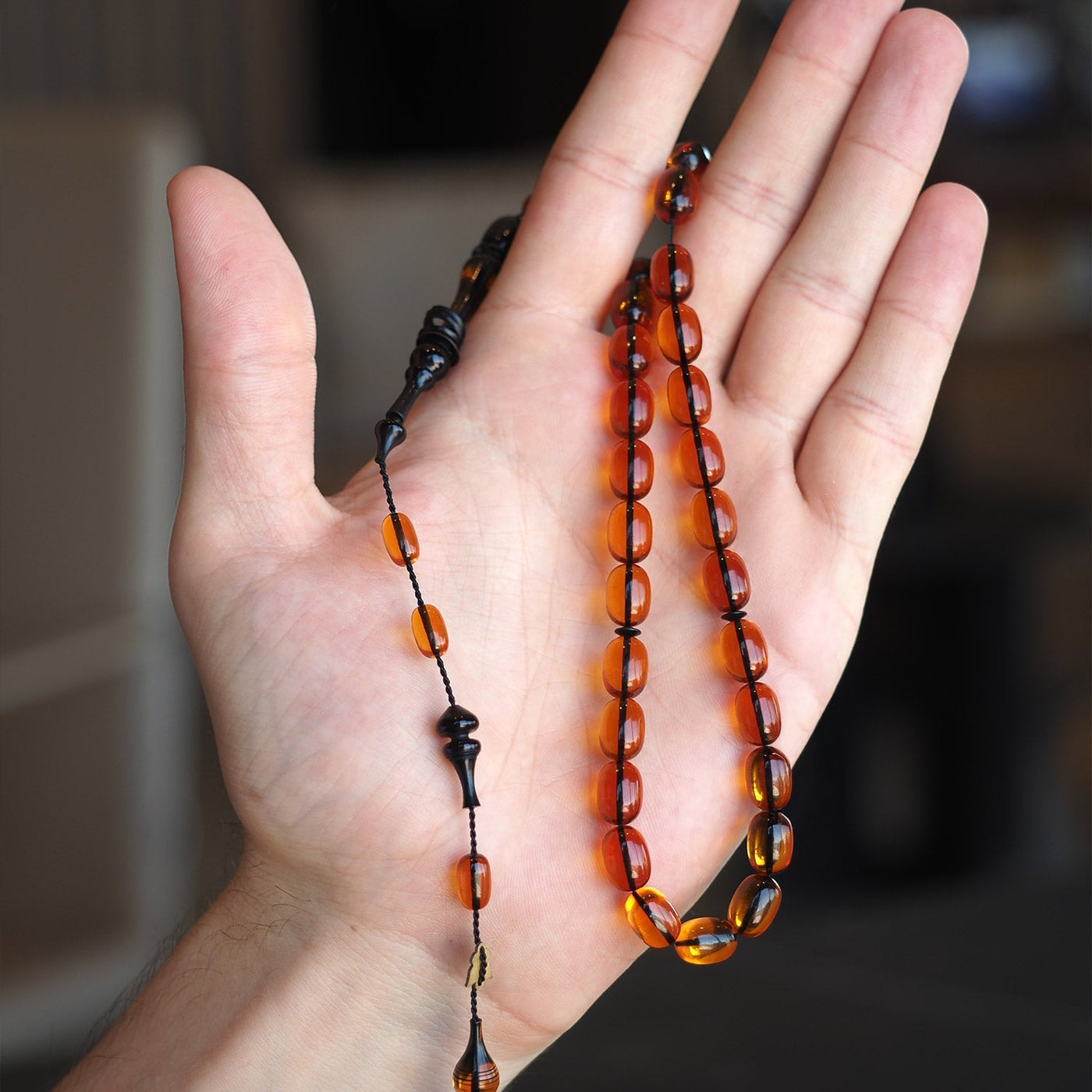 Custom Cast Graded Fire Amber Tasbeeh – Streaked Beads with Dual-Tone Design – WATE048
