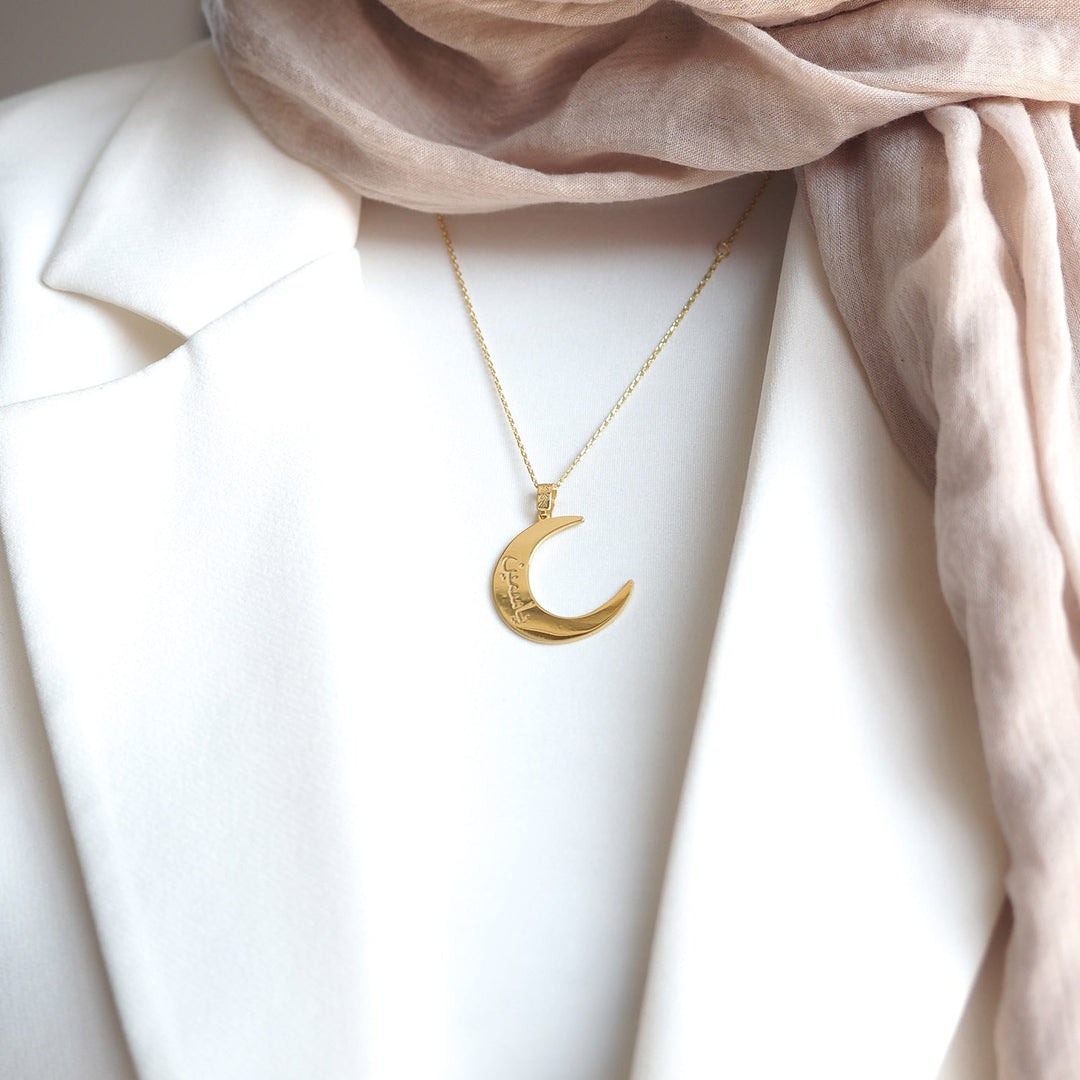 Custom Name Silver Necklace with Crescent - WAMT062
