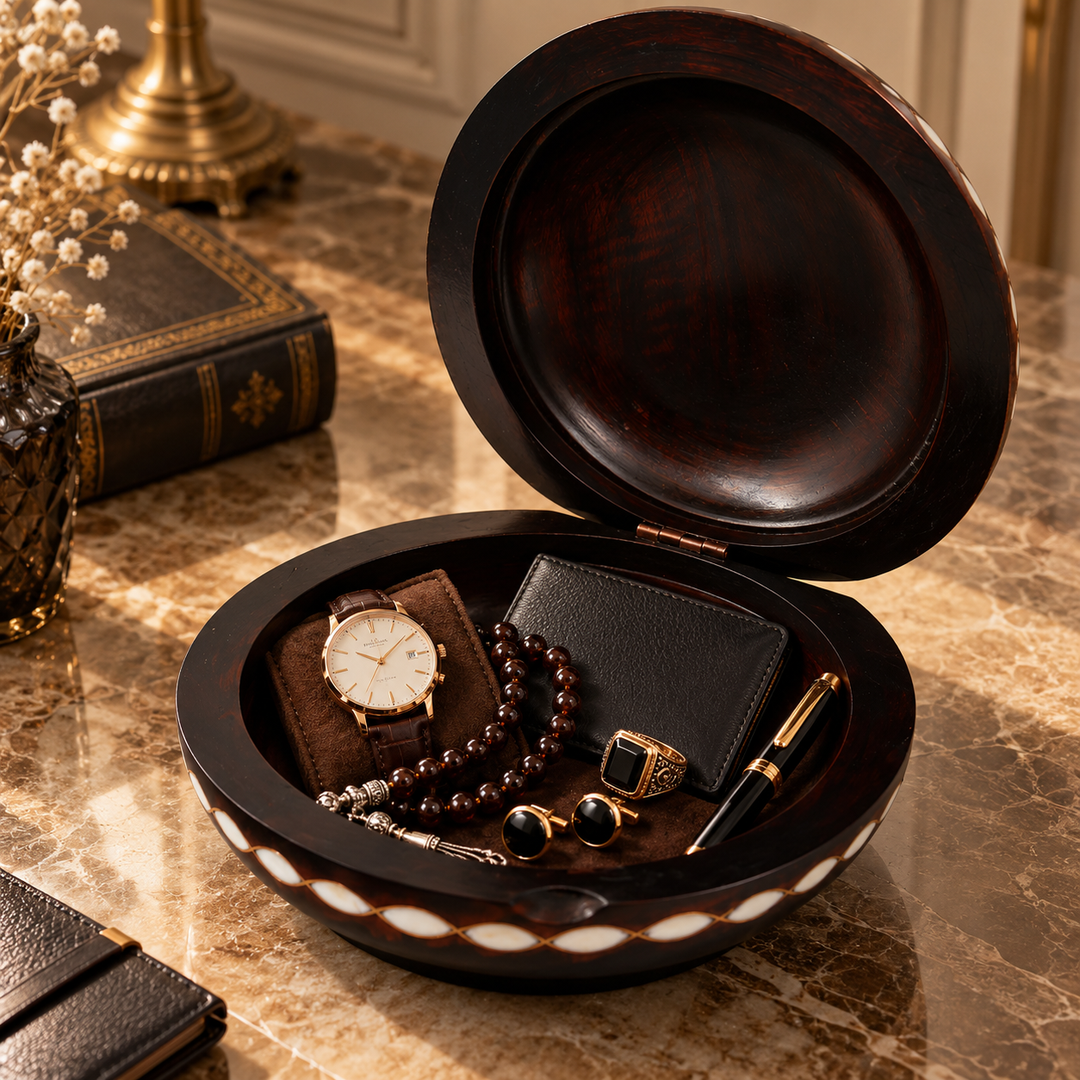 Handcrafted Wooden Box with Abalone Mother-of-Pearl Inlay - WAAH488