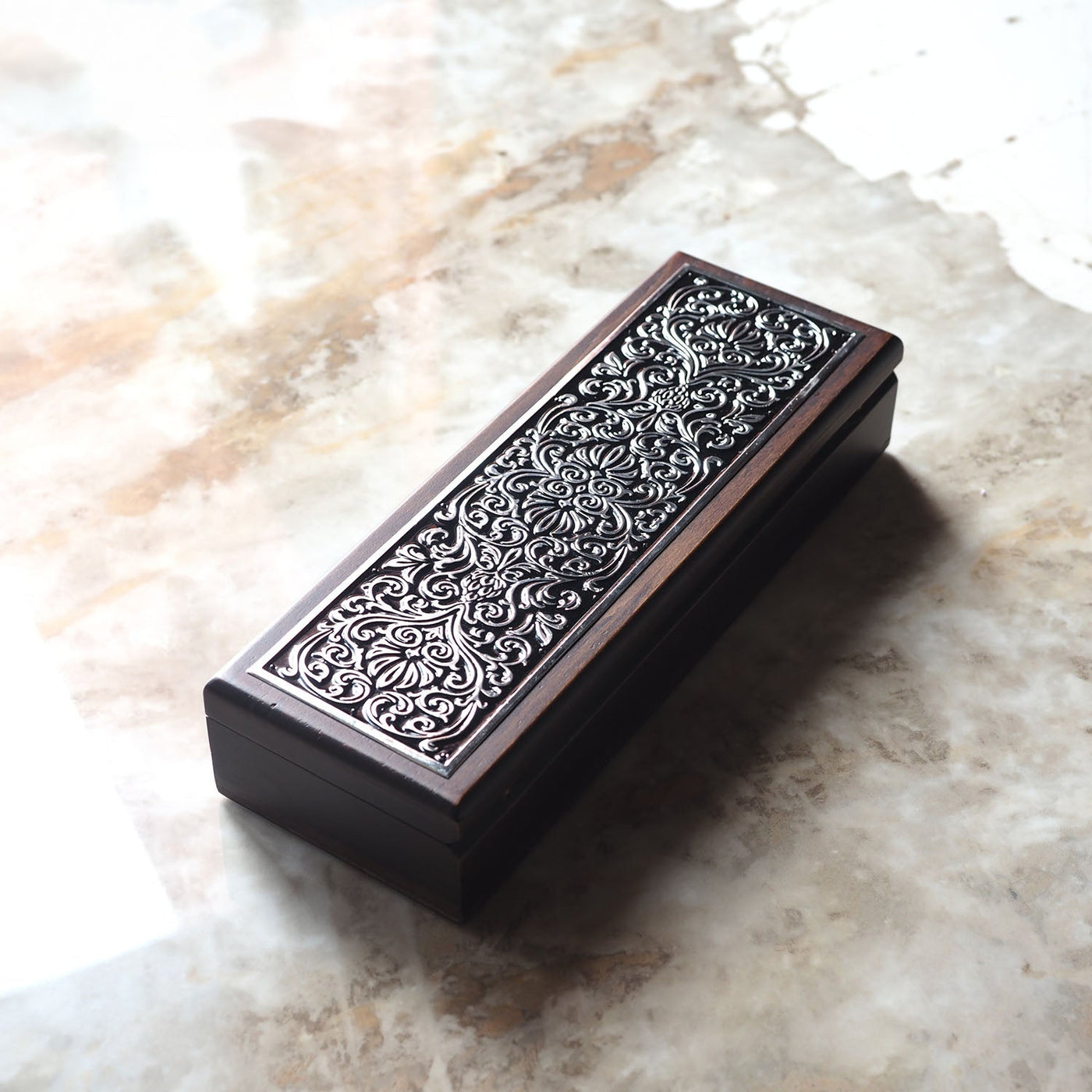 Exclusive Silver Inlaid Tasbeeh Box  – WAP018