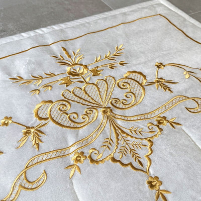 Cream Velvet Islamic Prayer Rug with Gold Embroidery – WAS014