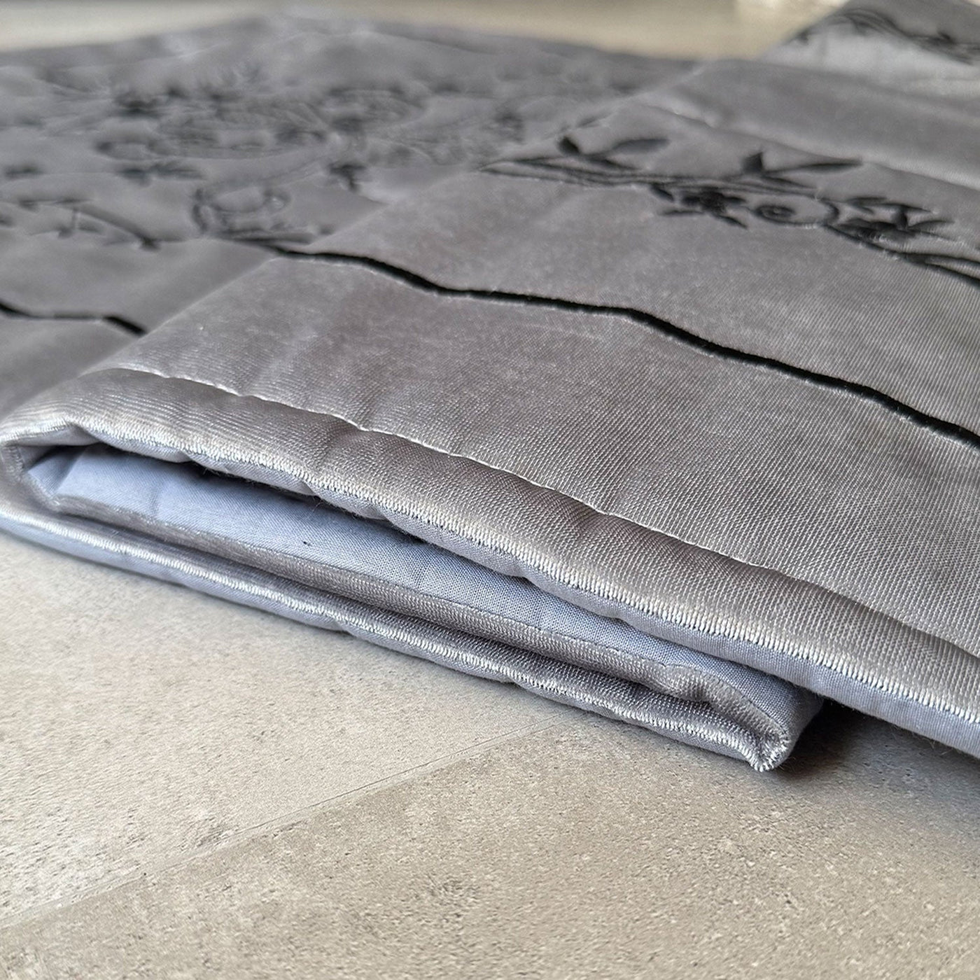 Gray Velvet Islamic Prayer Rug with Black Embroidery – WAS016