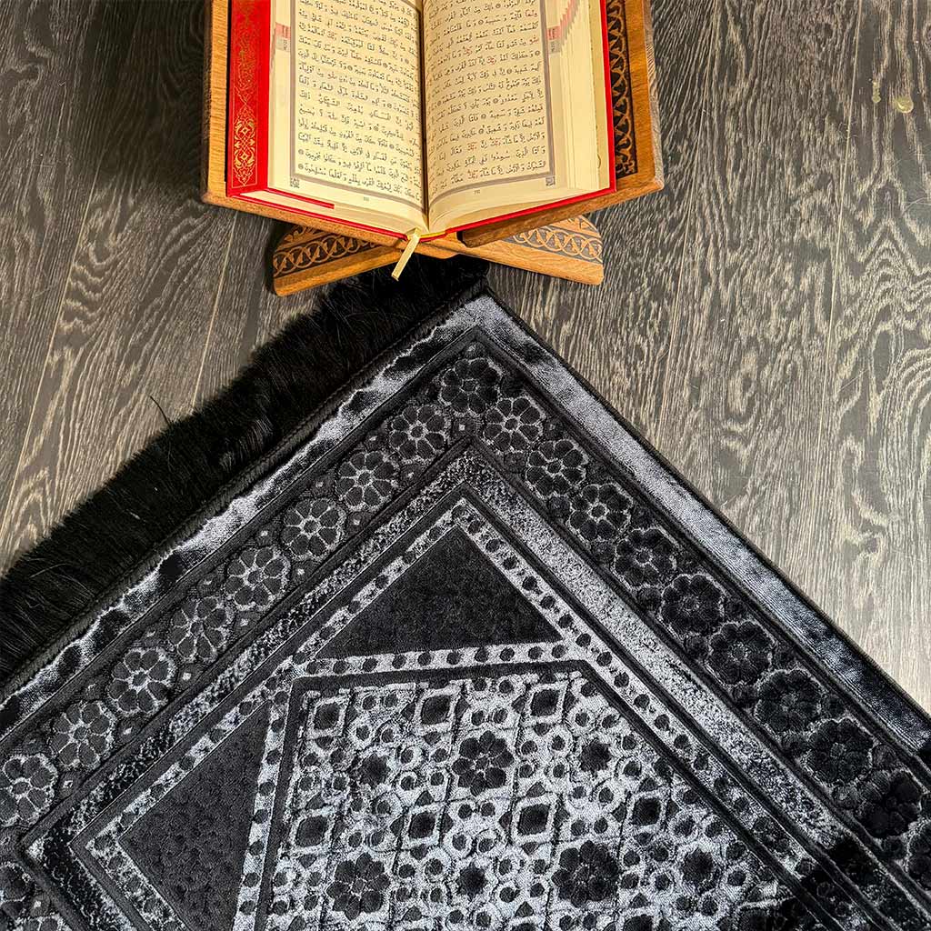 Mira Islamic Prayer Rug – WAS022