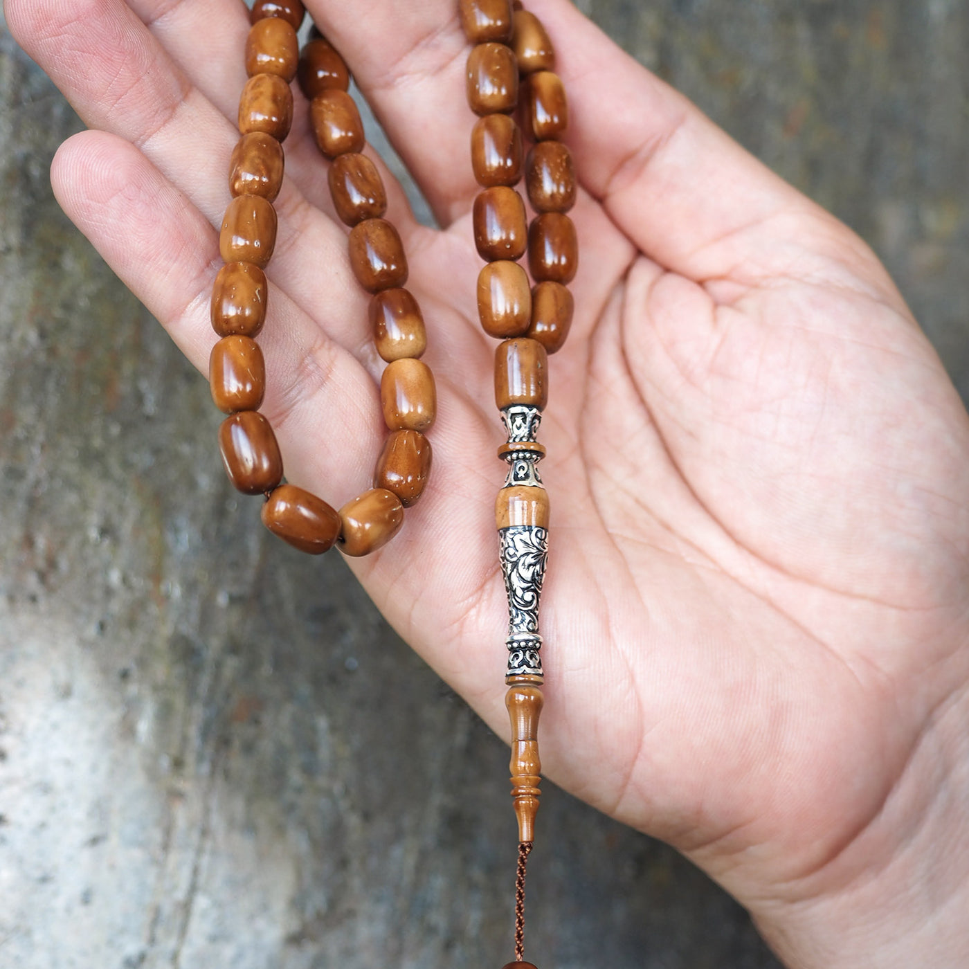 Mastercrafted Kuka Tasbeeh with Special Silver Imam Bead – WATD091