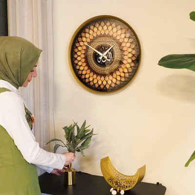 99 Names of Allah Written Metal Wall Clock - Plexyglass Covered - WAMS020