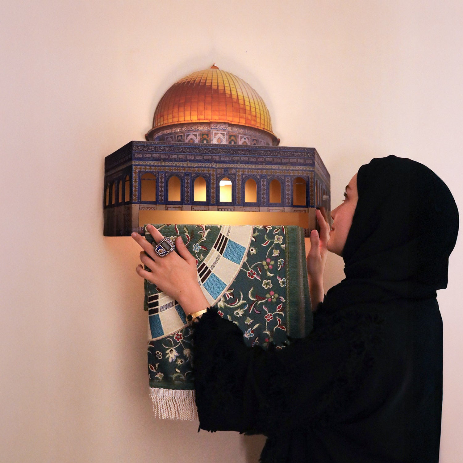 3D Metal Prayer Rug Holder & Wall Shelf with Al-Masjid Al-Aqsa