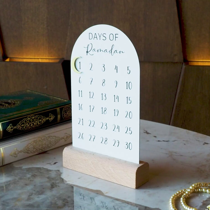 Metal Ramadan Calendar (Wooden Base &amp; Magnetic Crescent) - WAMH179