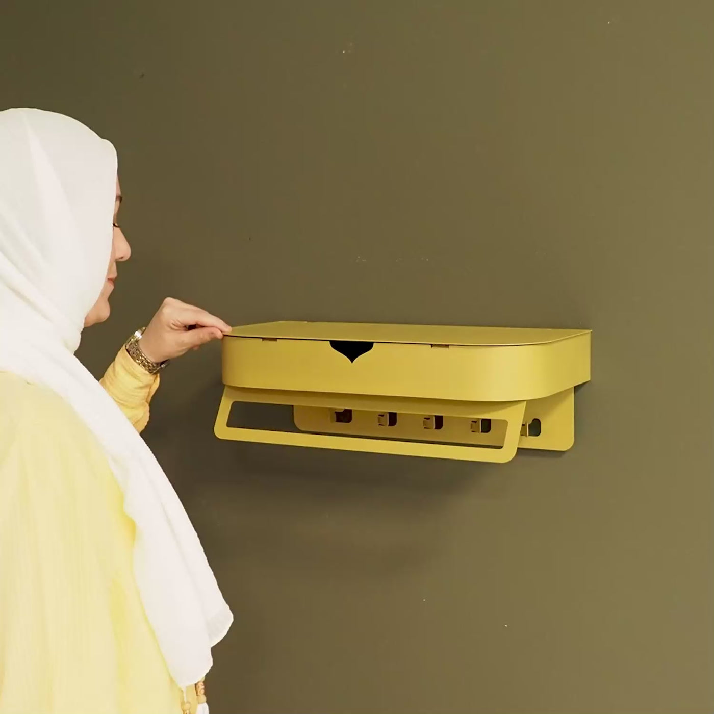 Sefa Metal Organizer Shelf with Mirror - WAMH209