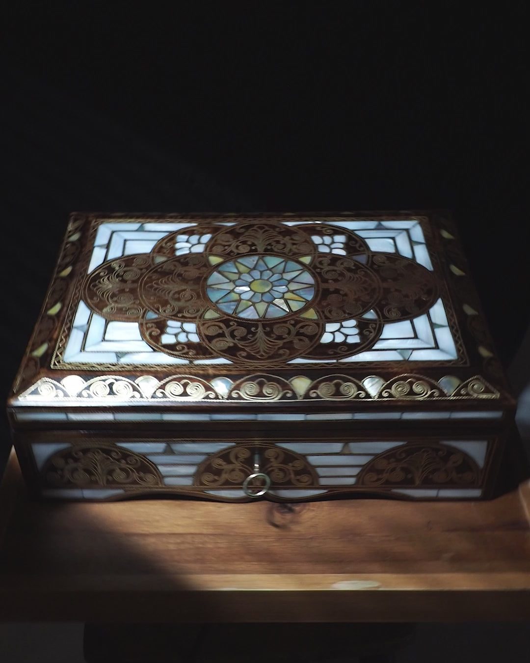 Handcrafted Lockable Wooden Box with Abalone Mother-of-Pearl Inlay - WAAH490