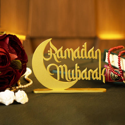 Ramadan Mubarak Metal Tabletop Decor - WAMH107